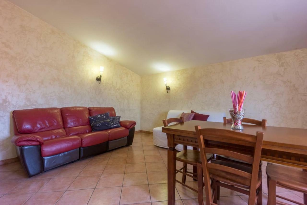 Biroli164 House Apartment Ciampino Bagian luar foto